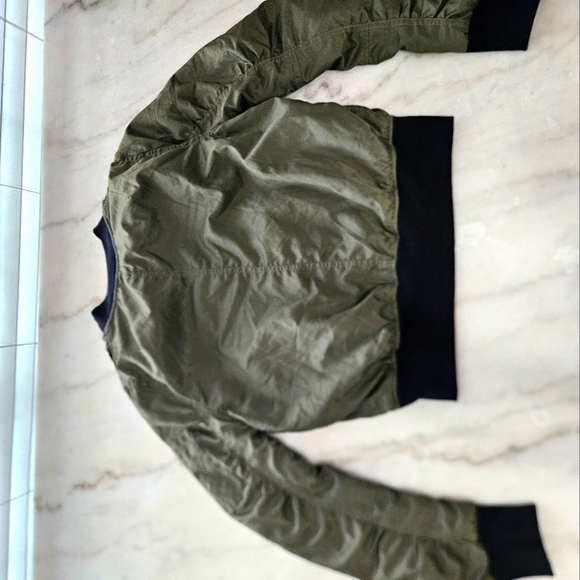 ACEMI WOMENS black fleece jacket, Size Small - Picture 2 of 11